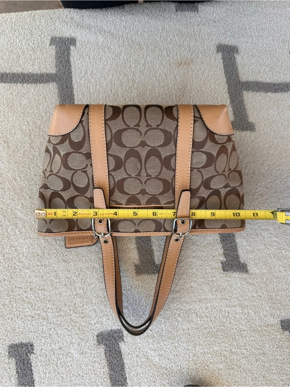 Coach Brown Signature Canvas Shoulder Bag with Tan Trim 2002 Hampton Coach tote